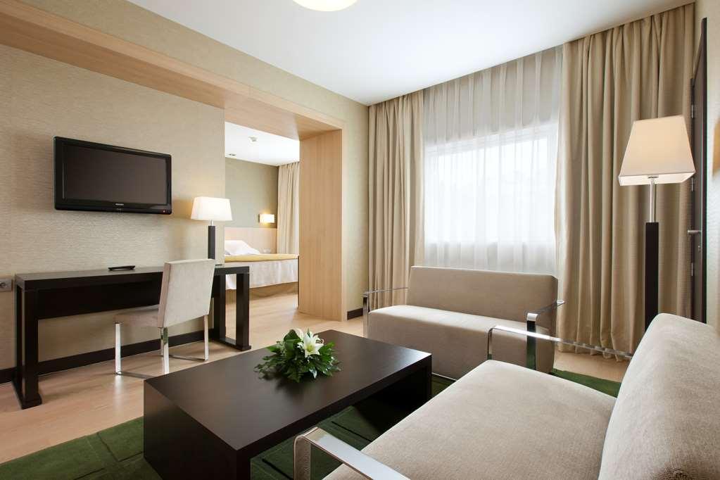 Hotel Nh Ribera Del Manzanares Madryt Pokój zdjęcie