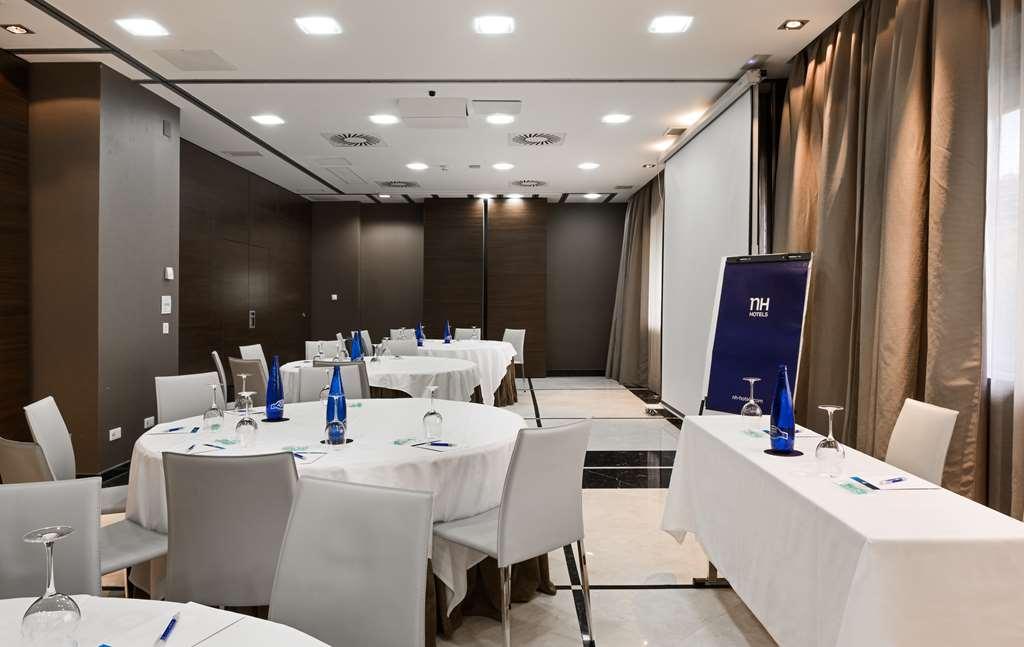 Hotel Nh Ribera Del Manzanares Madryt Udogodnienia zdjęcie